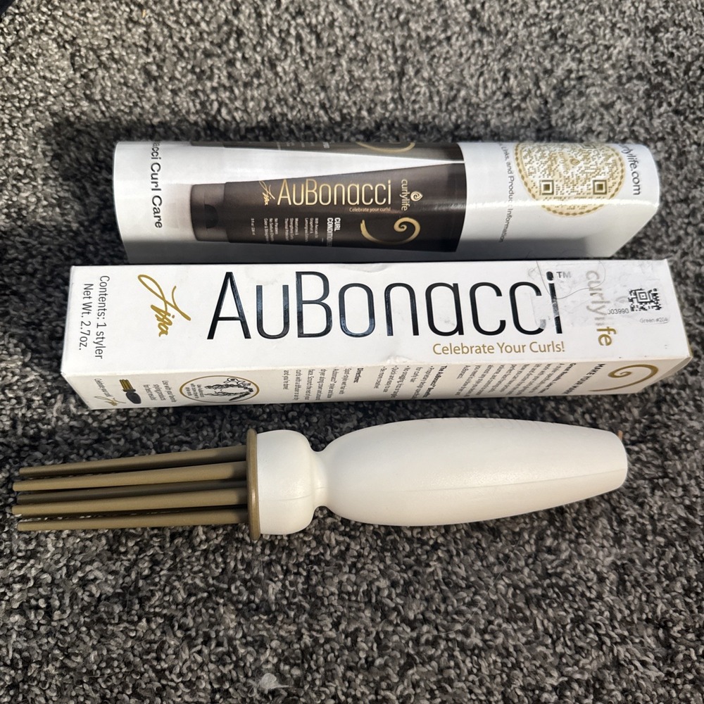 The AuBonacci Styler for Curly Hair by CurlyLife
